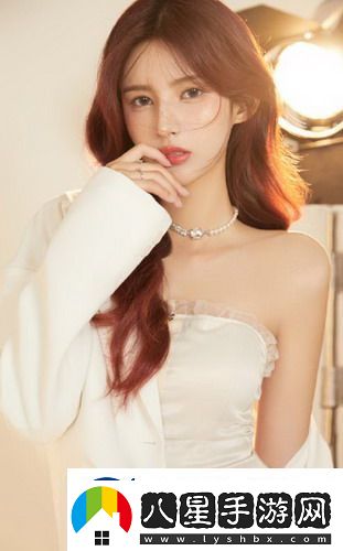 游泳館里的兩個(gè)教練孟月月