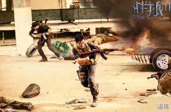 9分10秒頭撞玻璃勇敢者的挑戰(zhàn)與刺激體驗令人熱血沸騰！