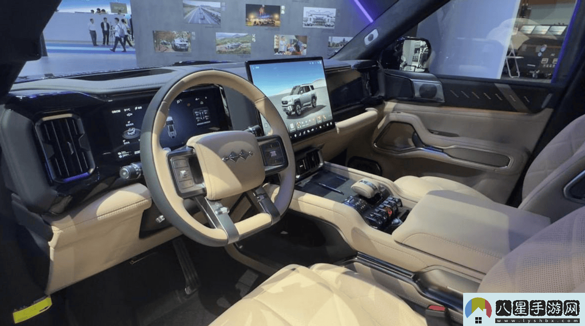 方程豹豹8中大型SUV震撼上市