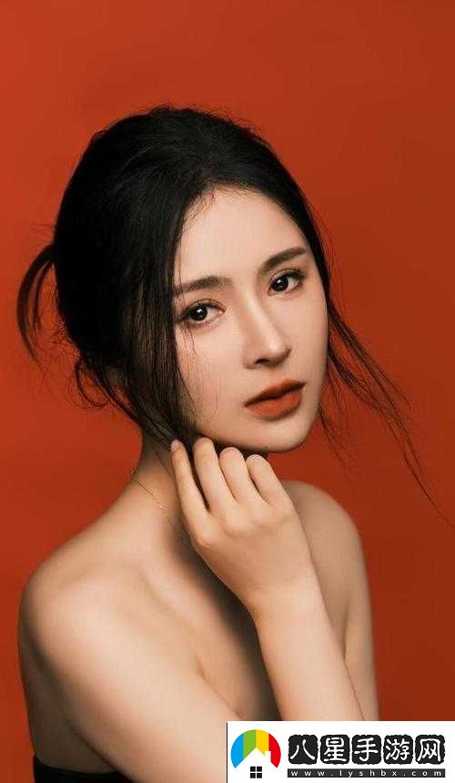 ?；泱w扒開兩腿讓我桶