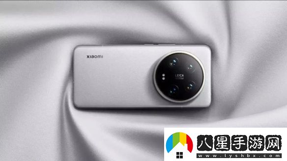 小米15Ultra設(shè)計曝光！后攝相繼味十足后蓋拼色