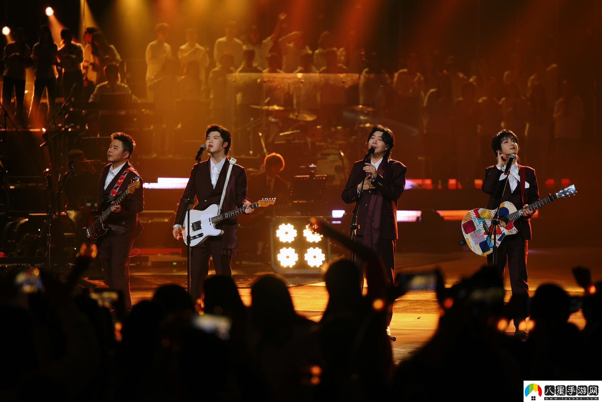 水木年華亮相2025北京衛(wèi)視跨年晚會(huì)