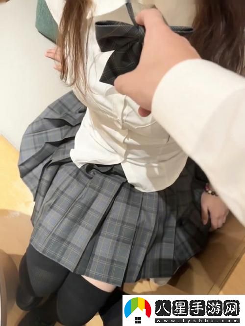 女同學(xué)被?到爽?流片更新了