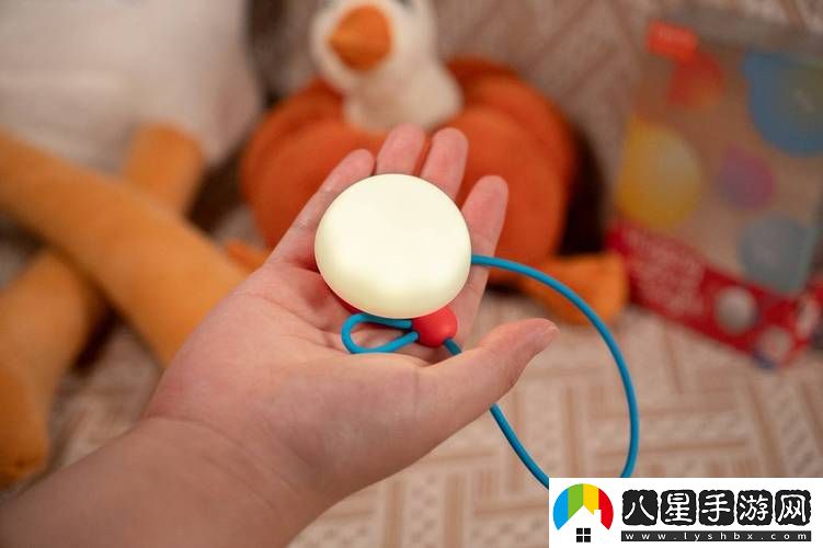 小尾巴玩具嵌入式視頻火爆上線