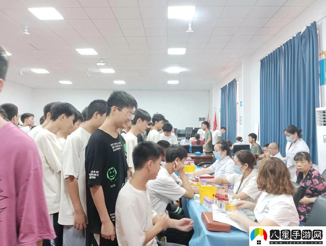 在“2對(duì)1初次體檢4”中