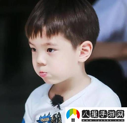 力得摸太嗯哼嗯哼嗯哼什么歌